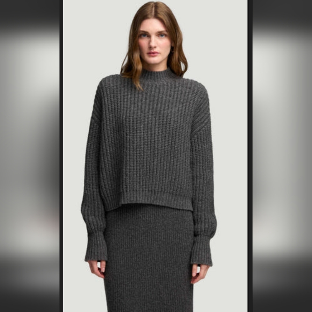 Argent Fisherman Skirt And Sweater Set